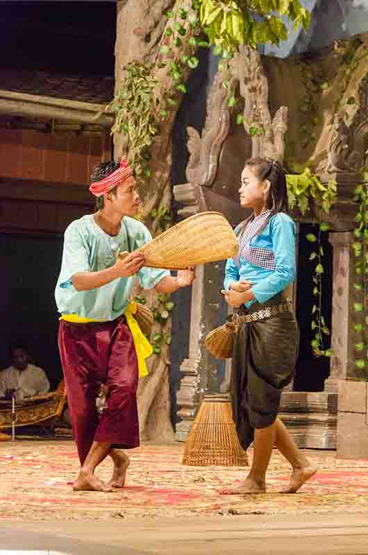 51 - Camboya - Siem Reap - danzas tradicionales